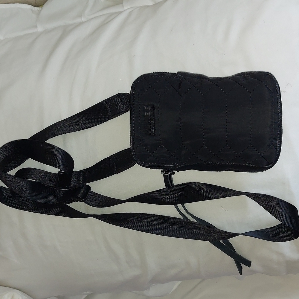Aimee Kesterberg Phone Crossbody backpack Out of the Office Bag - Picture 2 of 11